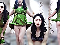 Green Sexy Dress Cute T-girl Ladyboy Steamy Body Sexy Dancer Cosplayer Model