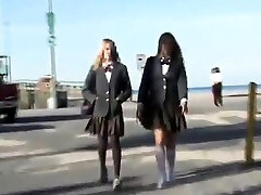 Blonde groped on-bus by japanese