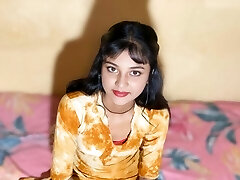 Leave friend's sister in her house after leashing. Friend's sister-in-law