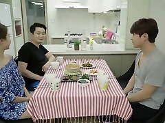 کره ای, وابسته به عشق شهوانی, مجموعه داغ عاشقانه, اسباب بازی های جنسی