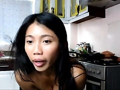 Korean teen getting off webcam