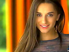 The most cool brunette alive today is named Gloria Sol!