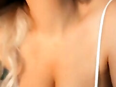 JuicyLuciee Tittyfuck