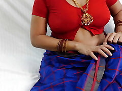 Indian beautiful bhabhi fingering twat