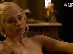 Nice natural titties of light-haired sweetheart Emilia Clarke are flashed for you
