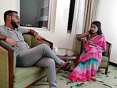 An office female cheated by her boss and made a hardcore fucking session in the Bosse's hotel suite