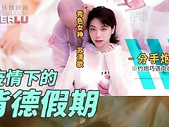 Sex & fellatio with a Hot Asian Amateur Teen during the quarantine - Desi Sex