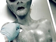 Rosswell Alien Gray wants the human dick.