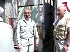 Beautiful woman hook-up on bus