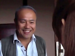 Beautiful Japanese Housewife Gets Humped On The Floor
