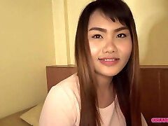 Asian bombshell Meu wants to be filled up with cum