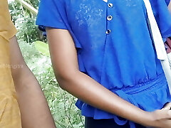 Sri Lankan Outdoor Intercourse With HansiHotSex