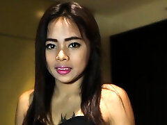 Swingeing eastern ultra-cutie gets awarded with sex