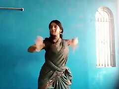 Kavya Suresh super-steamy dance
