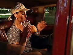 Elodie Cherie  Nove Centerotico