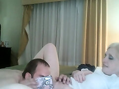 Horny Granny Carla Love To Flash Herself
