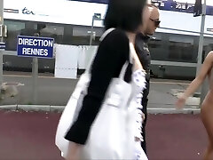 She Disrobes At The Station Passerby Cant Stand Against And Smashes His Ass