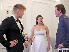 Spouse lets his horny wife Taylee Wood have fucky-fucky with his friend