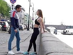 Young pikaper on the street took Russian female in tights and lit on se...