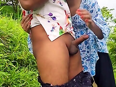 නුවරඑළියේ කැලේ ආතල් දෙවෙනි දවස Sri Lankan College Couple Very Risky Outdoor Public Poke In Jungle