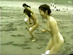 japanese nude girls ball playnig on the beach