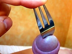 PENIS Insertion TORTURE CLOSEUP COCK PAINFUL SCHMERZ DEHNUNG