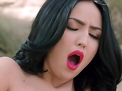 Dark-haired model Jade Baker loves to have fun solo while in the outdoors