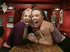 Kylie Minogue &amp; Geri Halliwell - Arm in2 TOUNGE Grappling
