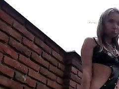 Glamorous hook-up kitten gets her yummy slit complete of 14AQx