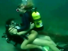 scuba sex underwater