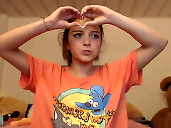 Adorable Colombian webcam girl with Tom and Daly shirt