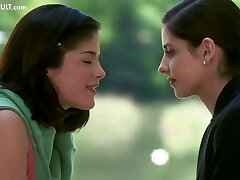 Nude Celebs - Celebrity Girly-girl Kisses