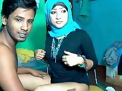 Married SriLankan muslim Duo 2