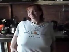 Ginger-haired BBW Showing Boobs