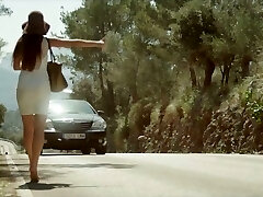 Милые ангелы, лаская друг друга чувственно имея парной лесбийский секс