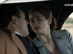 Jodie Whittaker handjob and hump scene