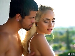 piękny anioł naomi woods uprawia miłość ze swoim nowym fanem