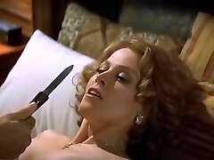 Sigourney Weaver,Jennifer Love Hewitt in Heartbreakers (2001)