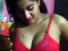 Rajasthani bahu desi daughter showing her xxl boobs and press stepfather indian latina assets beautiful night with simmpi