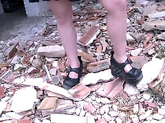 Bluttie Kat blonde gives Terry Crimson anal sex and blowjob