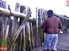 Desi Hot Indian MILF Pummeling Hard in Beach Side Room