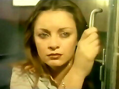 ARZU OKAY - GUNAH KADINI - TUGAY TOKSOZ