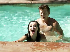 One thirsting stud is gonna fuck 2 dumpy raven haired gals in pool