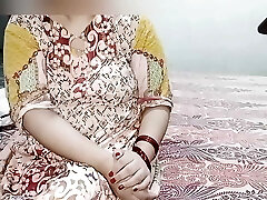 Rahul ne Niko ko uski stepmom ka he Mms flick send kar diya or Niko ne bhe Apne step-mom ko choda, Rahul and Niko part2 ,Desi mummy