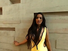 Poonam Pandey’s smoking molten body