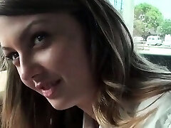 Nasty college babe gifting her boyfriend with BJ in car