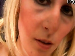 Lonely hot MILF strokes her hairy pussy wet with desire humid and open in scene 04 from video Donne mature