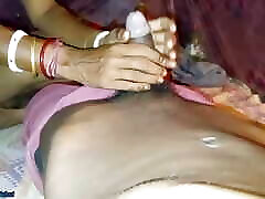Gaon ki Chachi Ko ghodi banakar chudai Kiya by bengaliauntykichut
