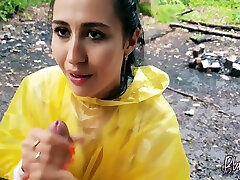 Brunette Girl In Yellow sony rolly video Sucks Cock Outdoors
