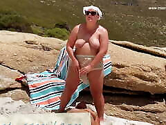 Dominatrix Mistress April - A slave day at the beach